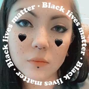 Meet your Posher, Carly